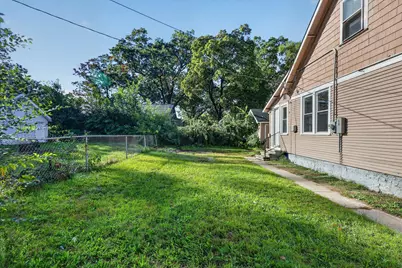 379 E Dale Avenue, Muskegon, MI 49442 - Photo 26