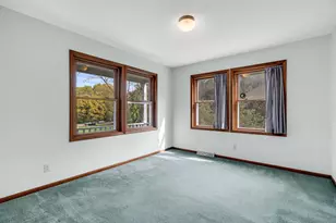 10092 Meadowhill Dr SE, Lowell, MI 49331 - Photo 36
