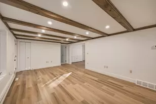 560 N Green Creek Rd, Muskegon, MI 49445 - Photo 18