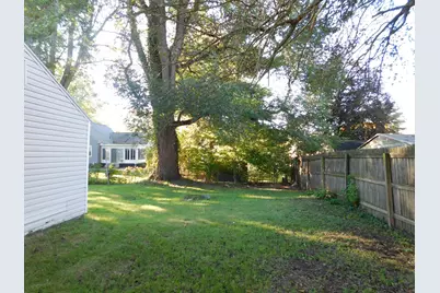 54 S 30th Street S, Battle Creek, MI 49015 - Photo 12