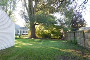 54 S 30th Street S, Battle Creek, MI 49015 - Photo 12