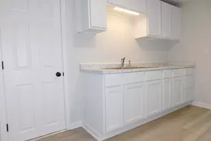 54 S 30th Street S, Battle Creek, MI 49015 - Photo 22