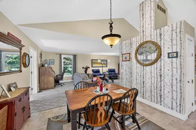 913 E High Street, Greenville, MI 48838 - Photo 8