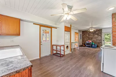 682 S Locust Avenue, White Cloud, MI 49349 - Photo 14