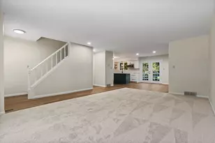 43618 Carla Dr, Paw Paw, MI 49079 - Photo 8