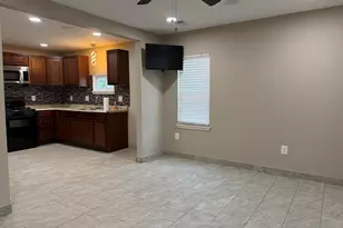 12737 Couwlier Ave, Warren, MI 48089 - Photo 4