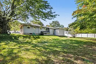 6740 W Virnetta Dr, Ludington, MI 49431 - Photo 24