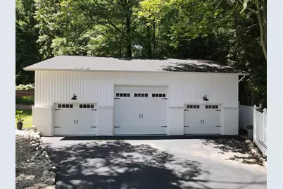 111 SW Maynard Avenue SW, Grand Rapids, MI 49534 - Photo 2