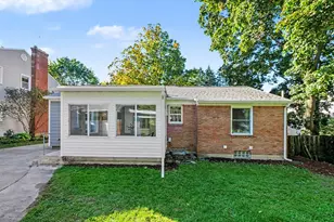 1573 E Terrace St NE, Grand Rapids, MI 49503 - Photo 24