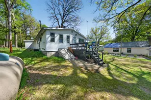 61472 W Donald Roadway W, Vandalia, MI 49095 - Photo 2