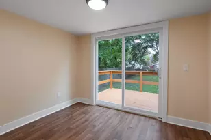 511 Emerald Ave NE, Grand Rapids, MI 49503 - Photo 6