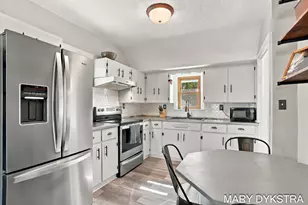 1426 W Lakewood Blvd, Holland, MI 49424 - Photo 32