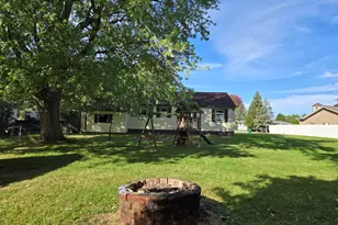 2613 S Monroe St, Bay City, MI 48708 - Photo 16