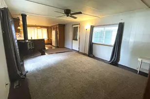 855 W Jefferson St, Grand Ledge, MI 48837 - Photo 12