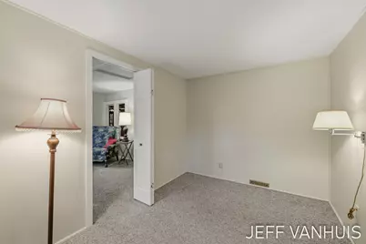 8854 W Hillcrest Boulevard, Baldwin, MI 49304 - Photo 28