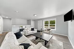 840 Seneca Pl, Cadillac, MI 49601 - Photo 14