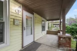 851 Kalamazoo Ave SE, Grand Rapids, MI 49507 - Photo 26