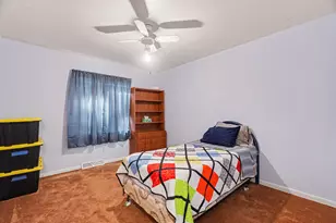 809 Canterbury Dr, Sturgis, MI 49091 - Photo 14