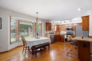 14314 Sunview Dr, Holland, MI 49424 - Photo 10