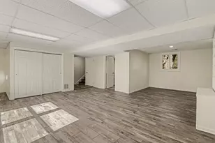 864 Ansley Dr, Saint Joseph, MI 49085 - Photo 18