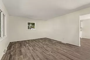 864 Ansley Dr, Saint Joseph, MI 49085 - Photo 12