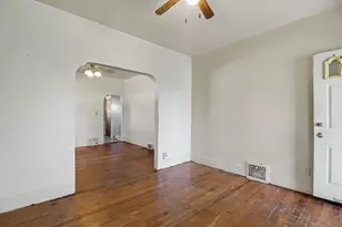 1045 5th St, Wyandotte, MI 48192 - Photo 8