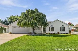 7043 Maplelawn Dr, Hudsonville, MI 49426 - Photo 66