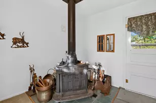 18868 Point Rd, Barryton, MI 49305 - Photo 10