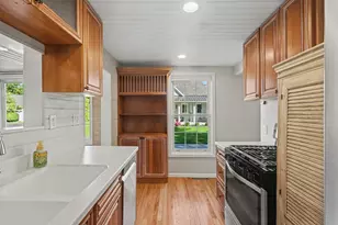 858 St Joseph St, South Haven, MI 49090 - Photo 12