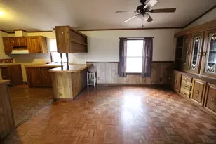 45768 Kozma St, Belleville, MI 48111 - Photo 8