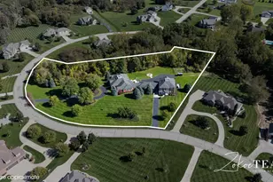 3050 Ridge Port Dr NW, Grand Rapids, MI 49544 - Photo 8