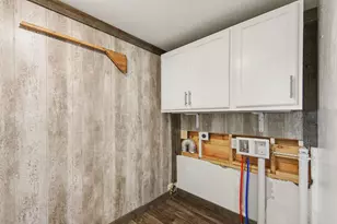 1328 Maplerow Ave NW, Grand Rapids, MI 49534 - Photo 18