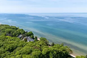 6129 Lakeshore Ave, West Olive, MI 49460 - Photo 52
