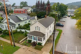 107 S 1st St, Grand Haven, MI 49417 - Photo 24