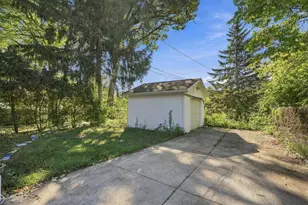 2719 Woodstock Dr, Detroit, MI 48203 - Photo 24