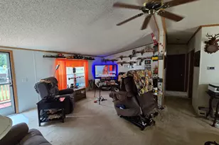 7995 Ivan Dr, Parma, MI 49269 - Photo 8