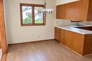 2615 College Rd, Holt, MI 48842 - Photo 4