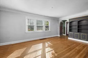 1515 Calvin Ave SE, Grand Rapids, MI 49507 - Photo 8