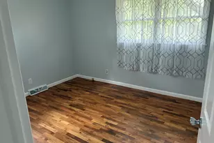1324 N Waterloo Ave, Jackson, MI 49202 - Photo 4