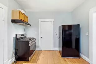 1018 Norwich Ave SW, Grand Rapids, MI 49503 - Photo 8
