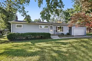 380 E Delaware Ave, Benton Harbor, MI 49022 - Photo 2