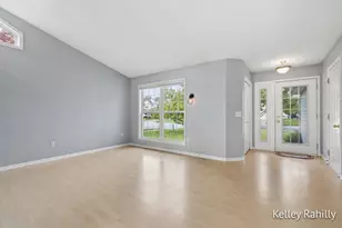 5750 Sugarberry Dr SE, Kentwood, MI 49512 - Photo 4