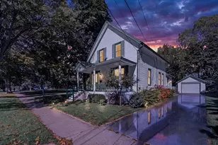 620 W Mansion St, Marshall, MI 49068 - Photo 1