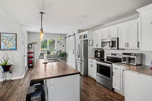 917 N Cherry St, Evart, MI 49631 - Photo 8