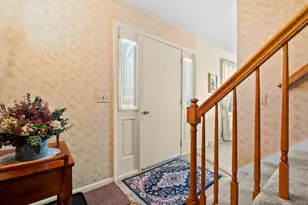 6314 Trotwood St, Portage, MI 49024 - Photo 8