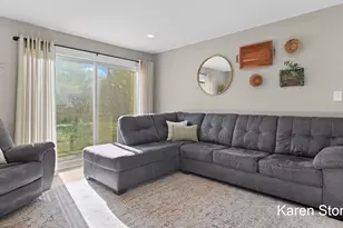 7388 Pine Grove Dr, Jenison, MI 49428 - Photo 10