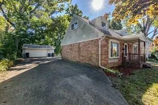 720 N Maple Rd, Ann Arbor, MI 48103 - Photo 38