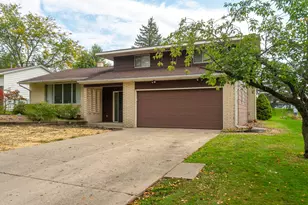 4156 Weymouth Dr SE, Grand Rapids, MI 49508 - Photo 4