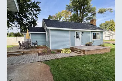 66 Lakeview Avenue, Norton Shores, MI 49444 - Photo 2