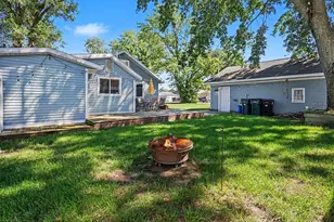 66 Lakeview Ave, Norton Shores, MI 49444 - Photo 16